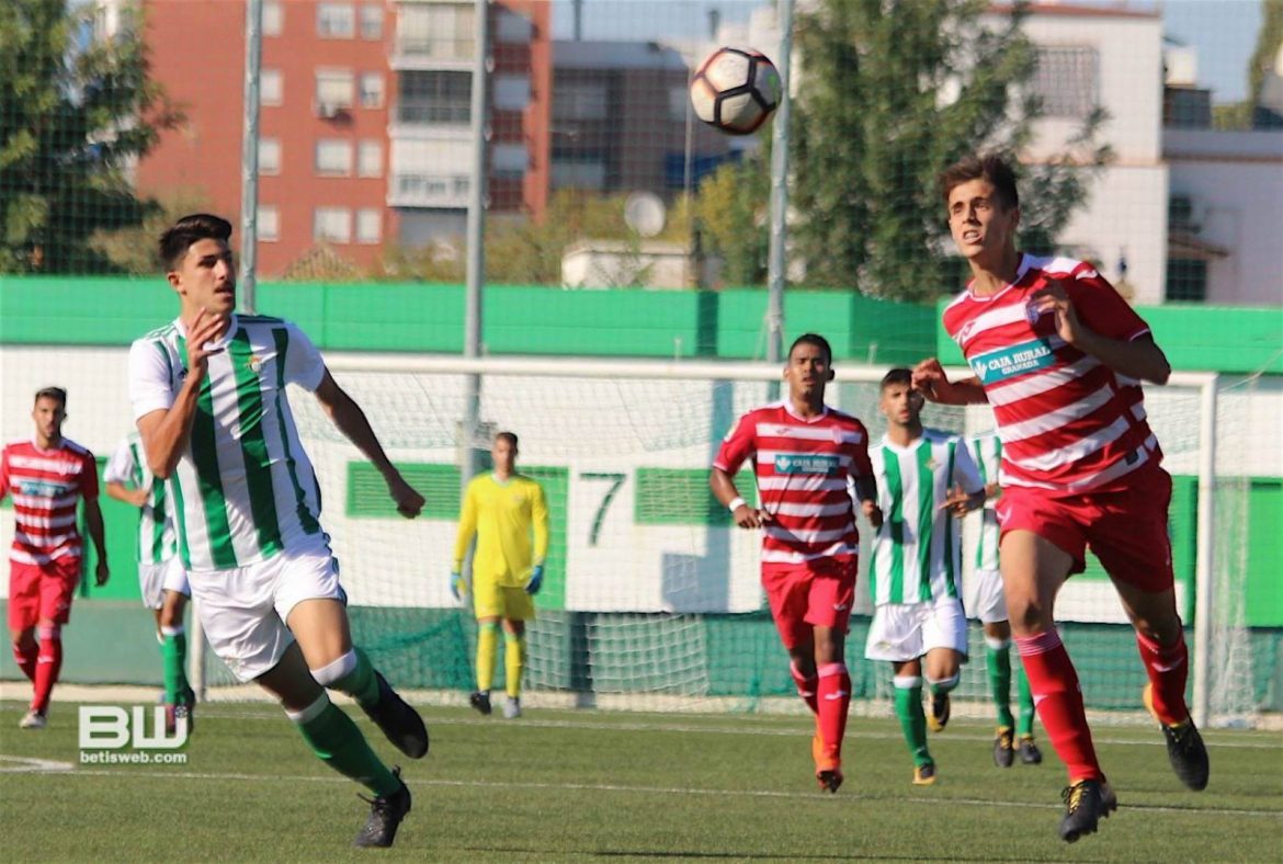 El infortunio del bético Josemi Valencia