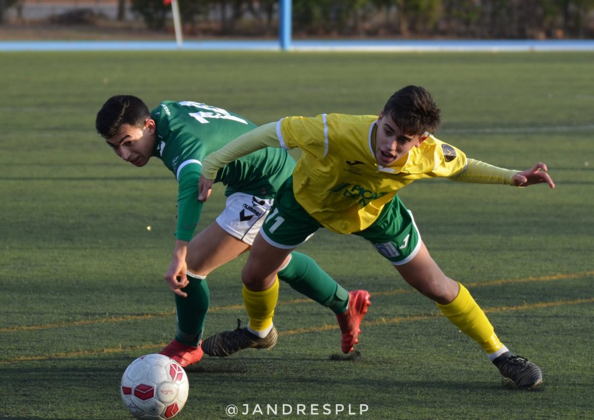 30nHXVq4 CRÓNICA LN15. Talavera y Manzanares mantienen el pulso por el ascenso