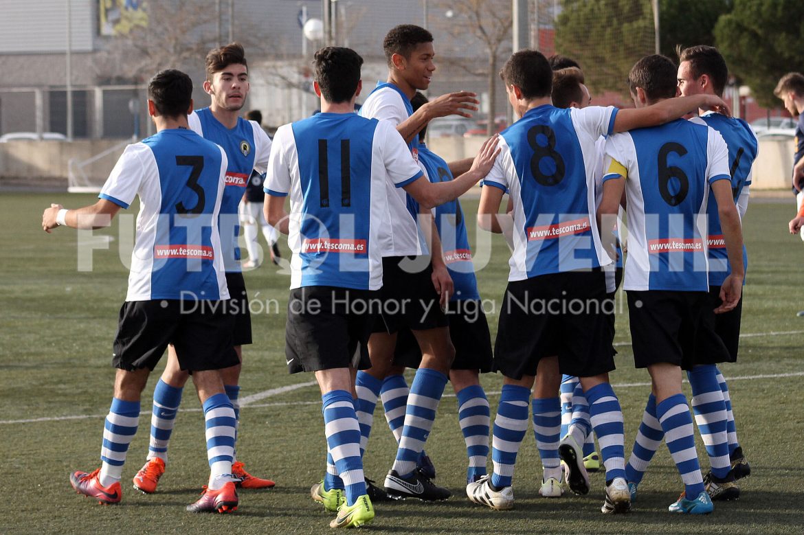 Todas las opciones del descenso en la última jornada