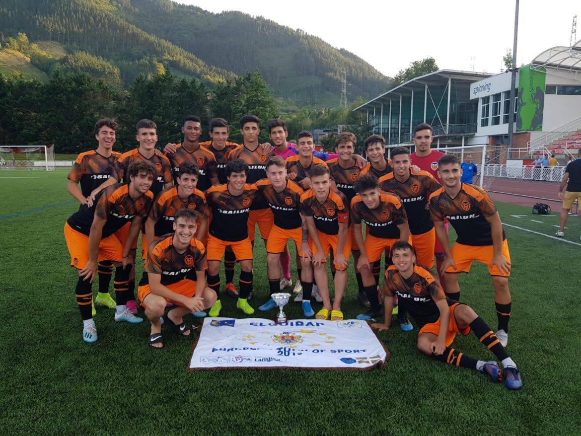 El Valencia se adjudica el torneo de Elgoibar