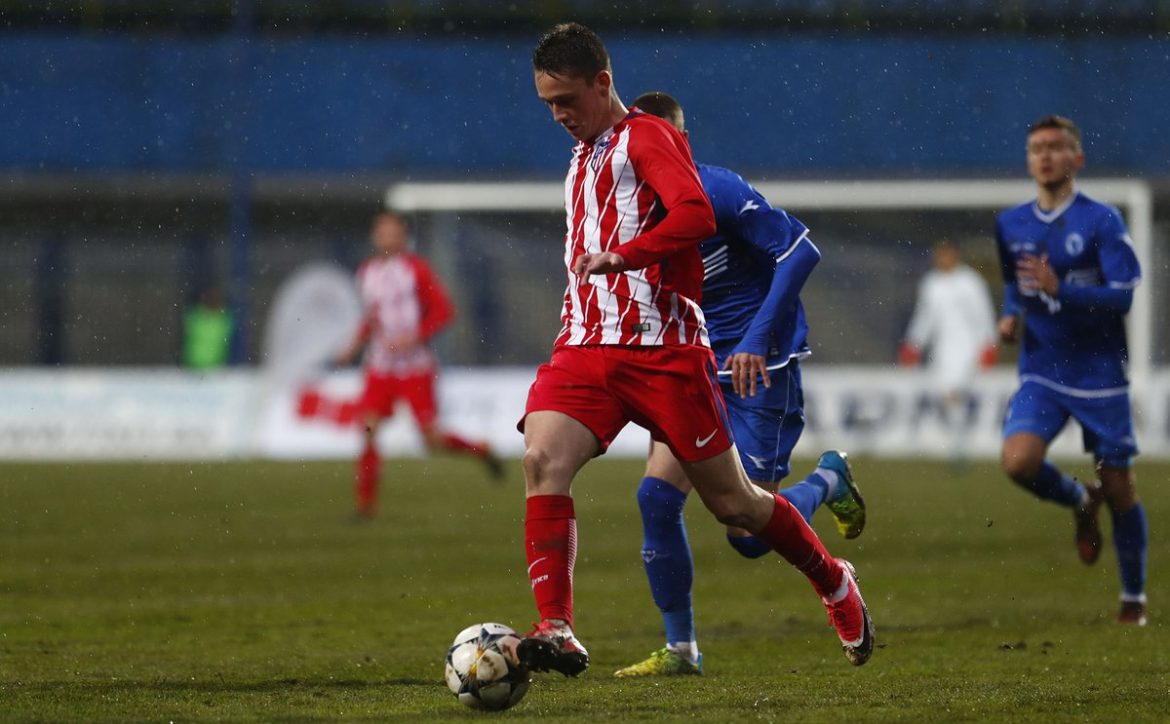 El play-off catapulta a Borja Garcés en su debut europeo