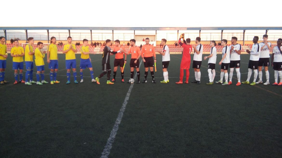 El Sevilla sigue líder tras el empate en Málaga y el Tomares sale del descenso