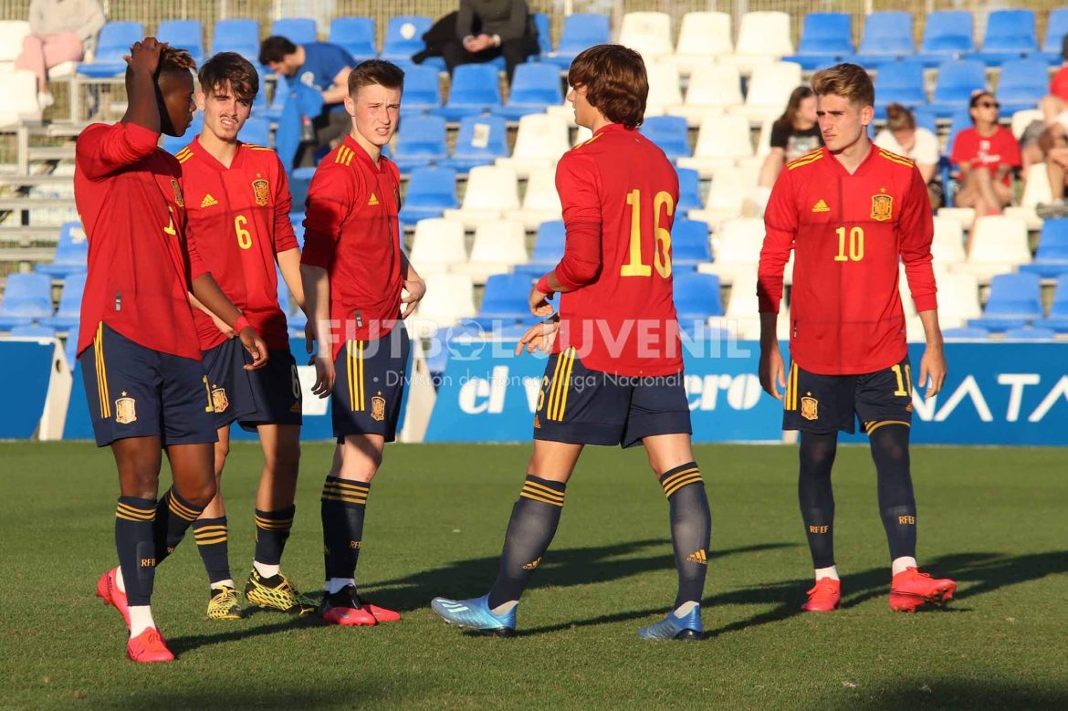 Primera convocatoria de la temporada de la selección española sub-19