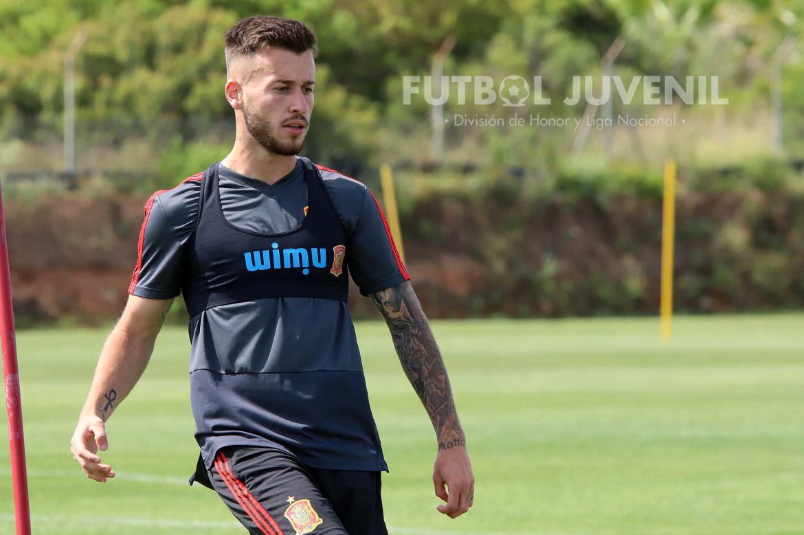 Ricard Sánchez, de la final de Copa del Rey al Europeo Sub-19