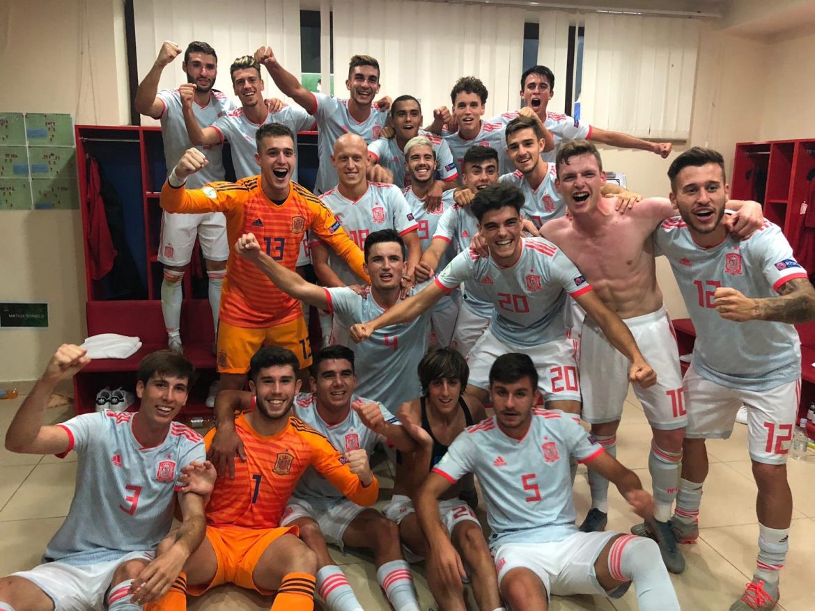 CRÓNICA. España, a semifinales del Europeo con remontada incluida