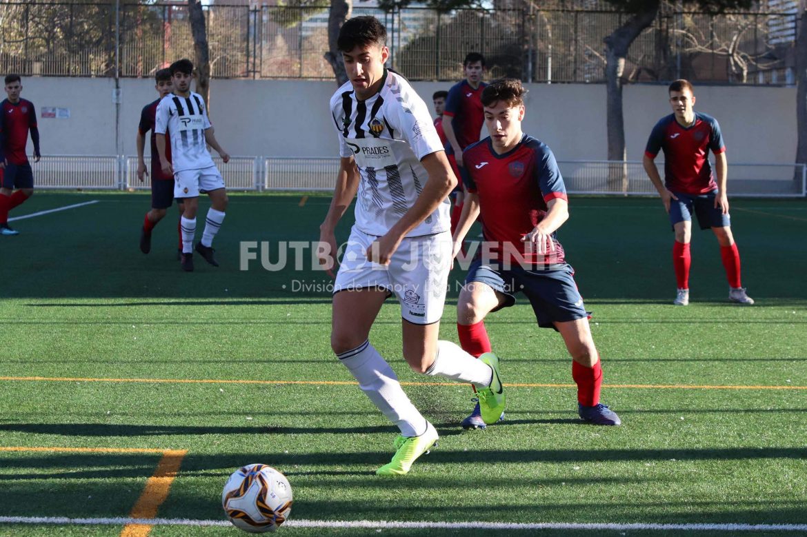 Pau Ferrer, el delantero de los ascensos, cambia el Castellón por el Real Madrid