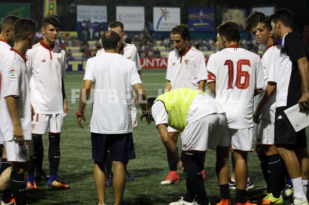 El Sevilla quiere ser el cuarto español de la Youth League