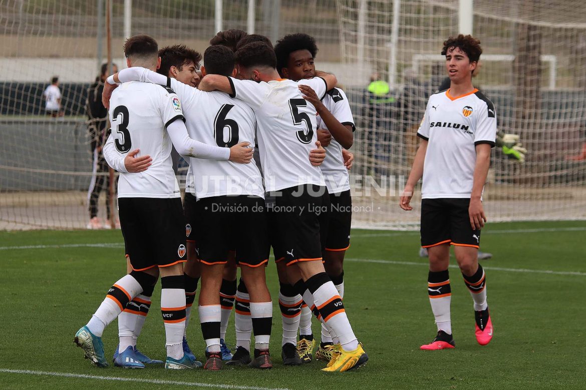 IMG_5177 El Valencia CF activa el protocolo por Covid-19 tras el positivo de un juvenil