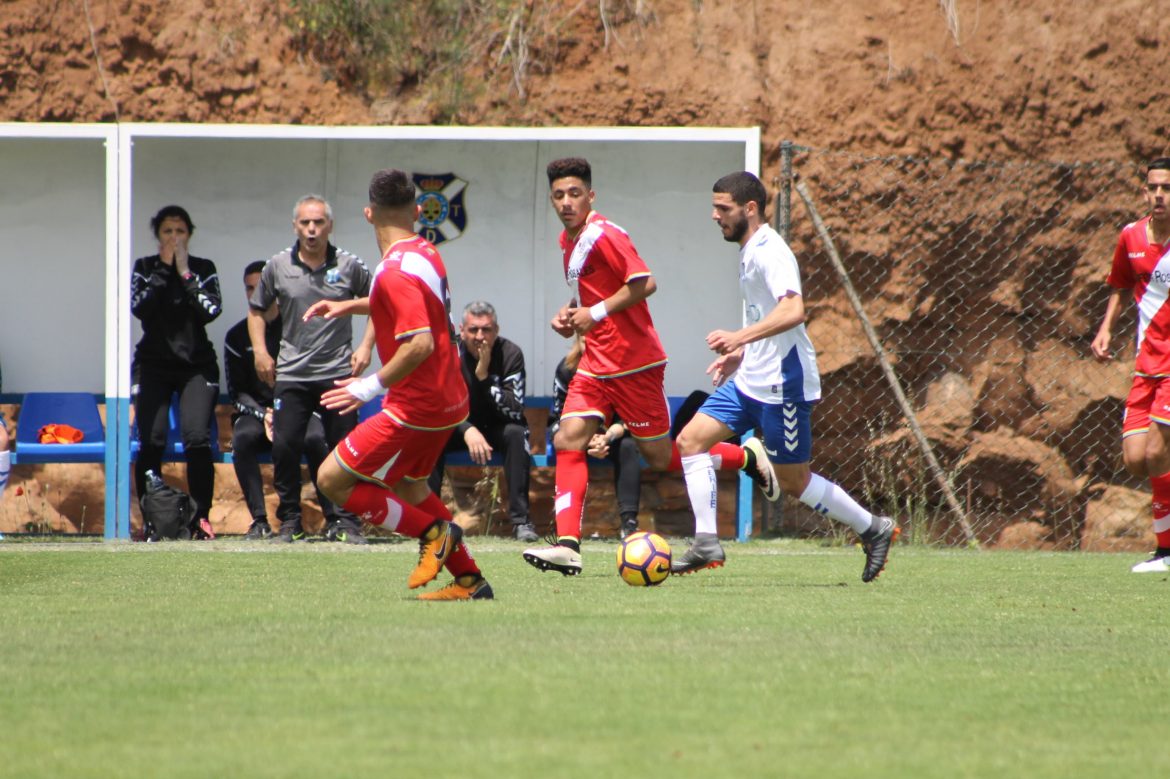 IMG_6984 CRÓNICA | El Rayo toma una mínima ventaja para la vuelta