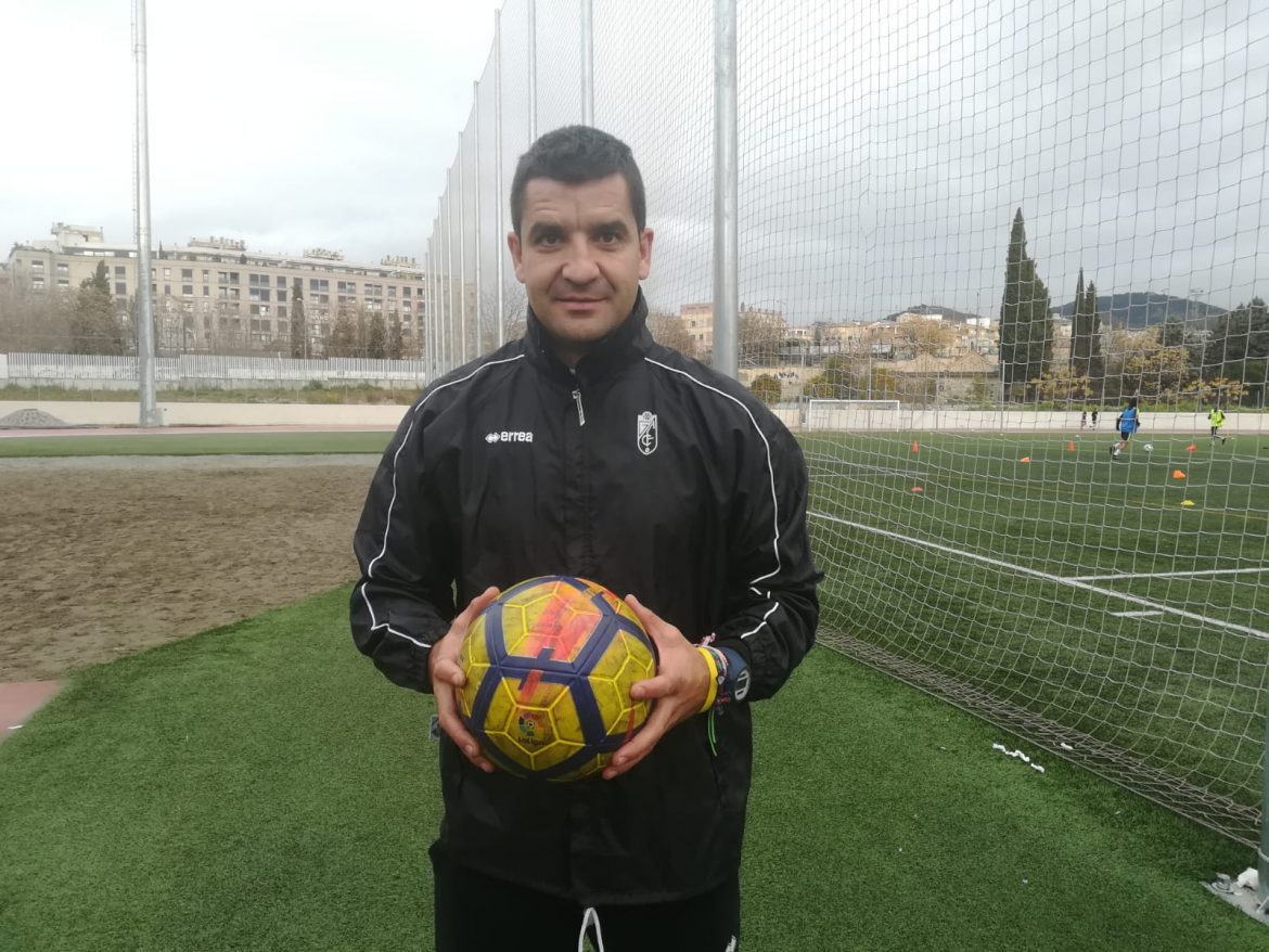 Rubén Torrecilla: “Todo el mundo quiere ver al Granada porque le está peleando la Liga al Sevilla”