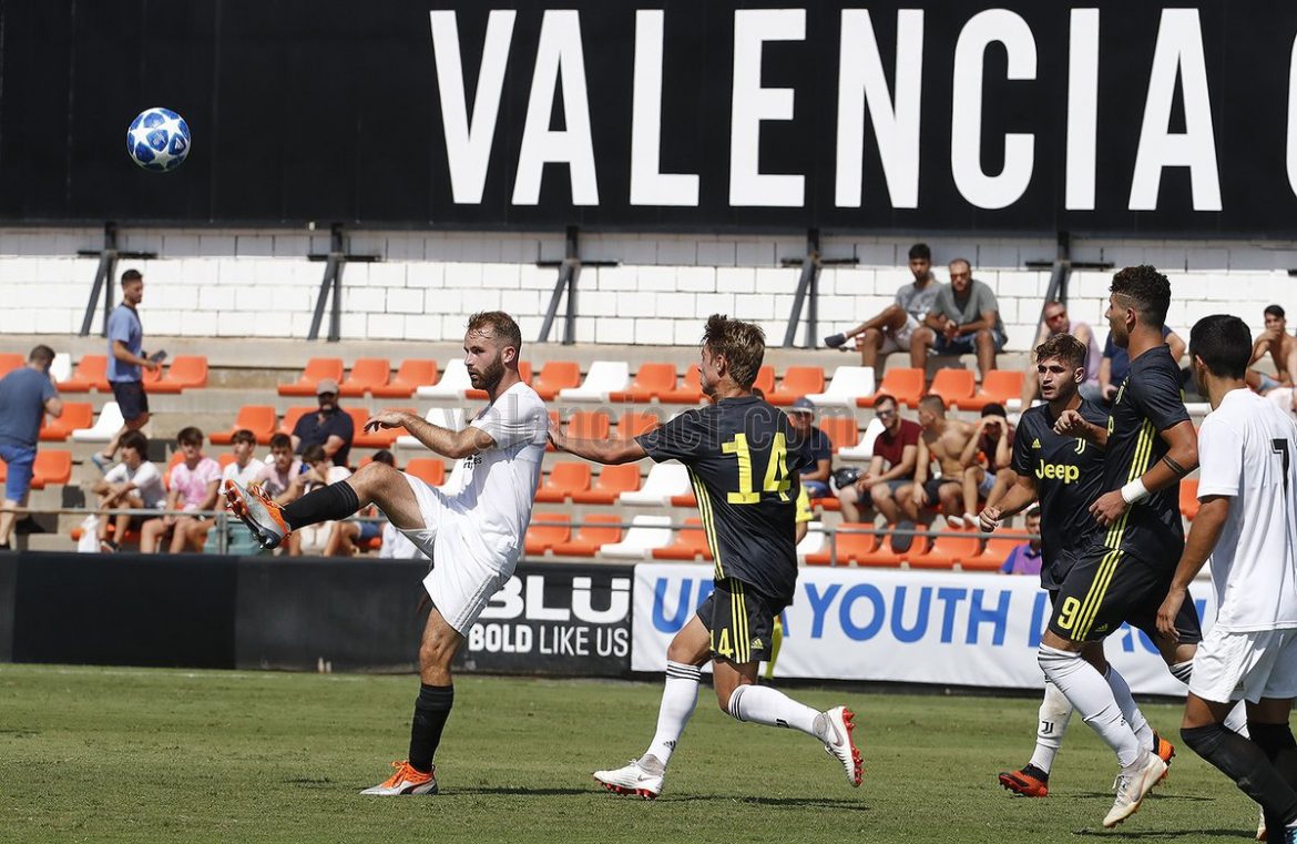 CRÓNICA UYL. Derrota injusta del Valencia en su estreno en la Youth League