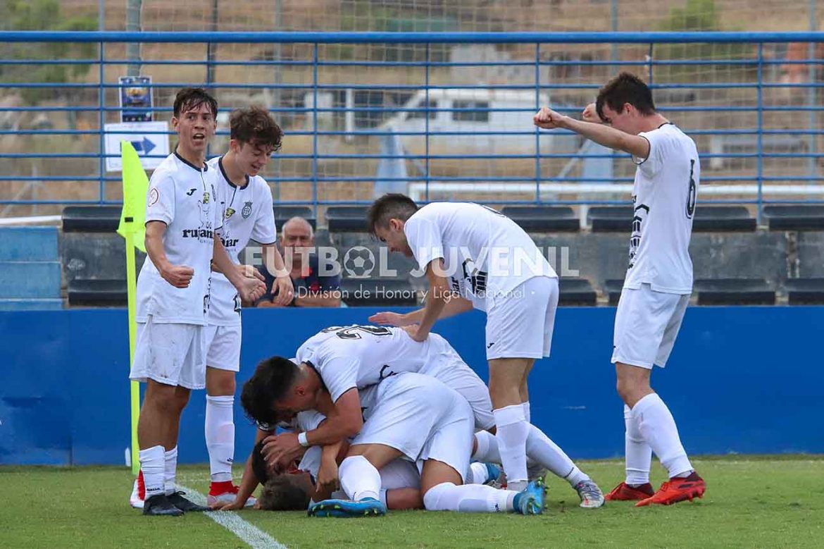CRÓNICA DH7. El Valencia asalta la primera plaza del grupo