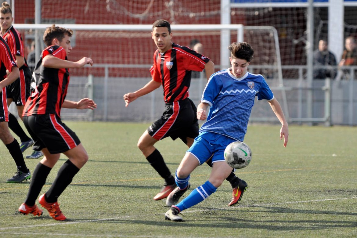 Sigue el frenético ritmo en el Grupo IV