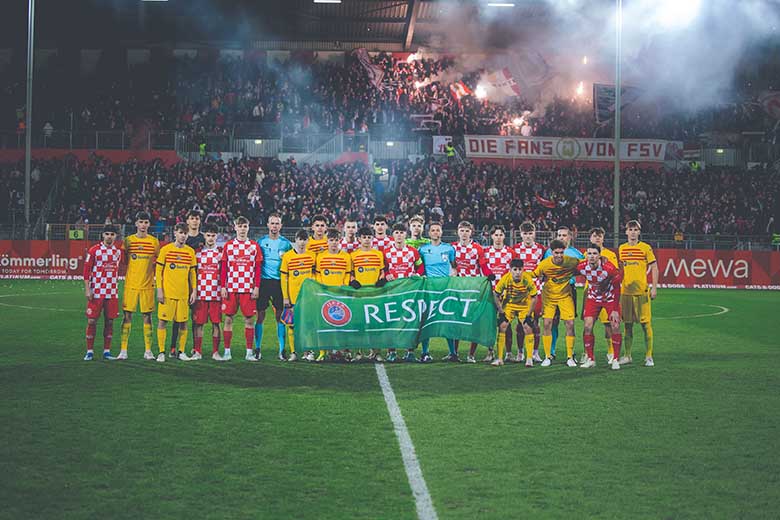 GFq0yqjXsAApASv CRÓNICA UYL. Los penaltis dejan al Barça fuera de la Youth League