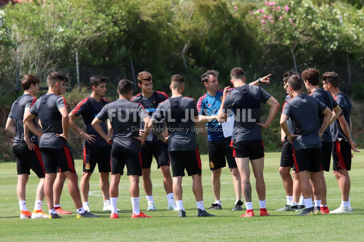 La lista de Santi Denia para el Campeonato de Europa Sub-19