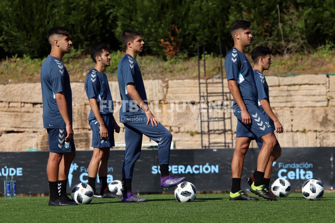 FOTOGALERÍA. Entrenamiento del CD Tenerife en la Copa de Campeones