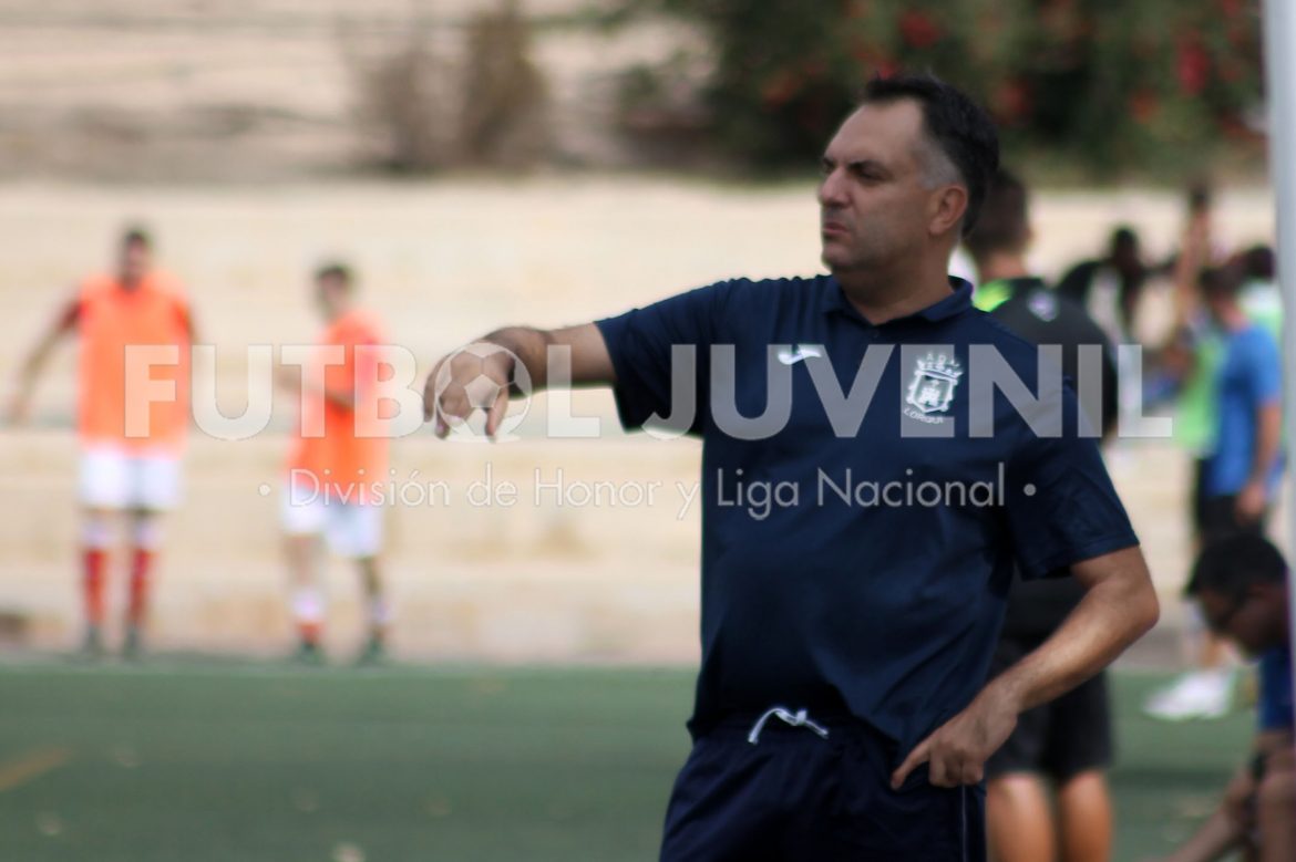 Guillermo Cremades: «Si nos lo creemos, podemos salvarnos»