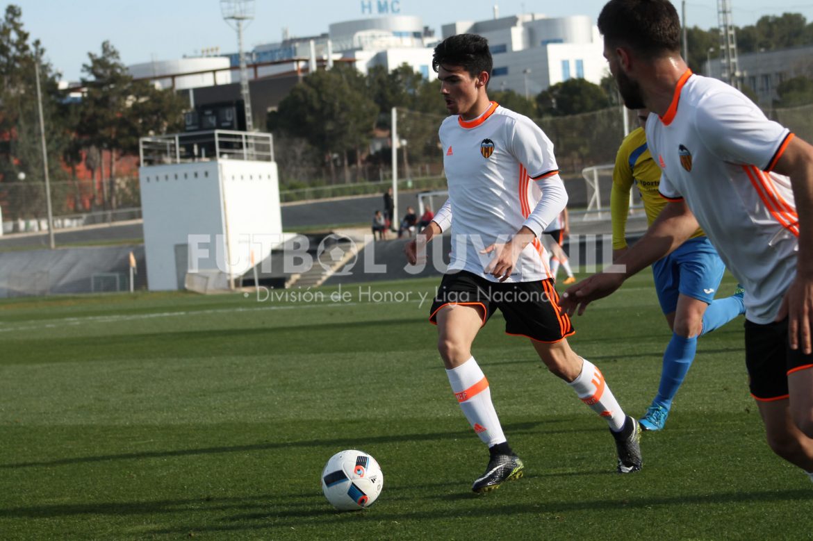 El valencianista Antonio García, operado con éxito