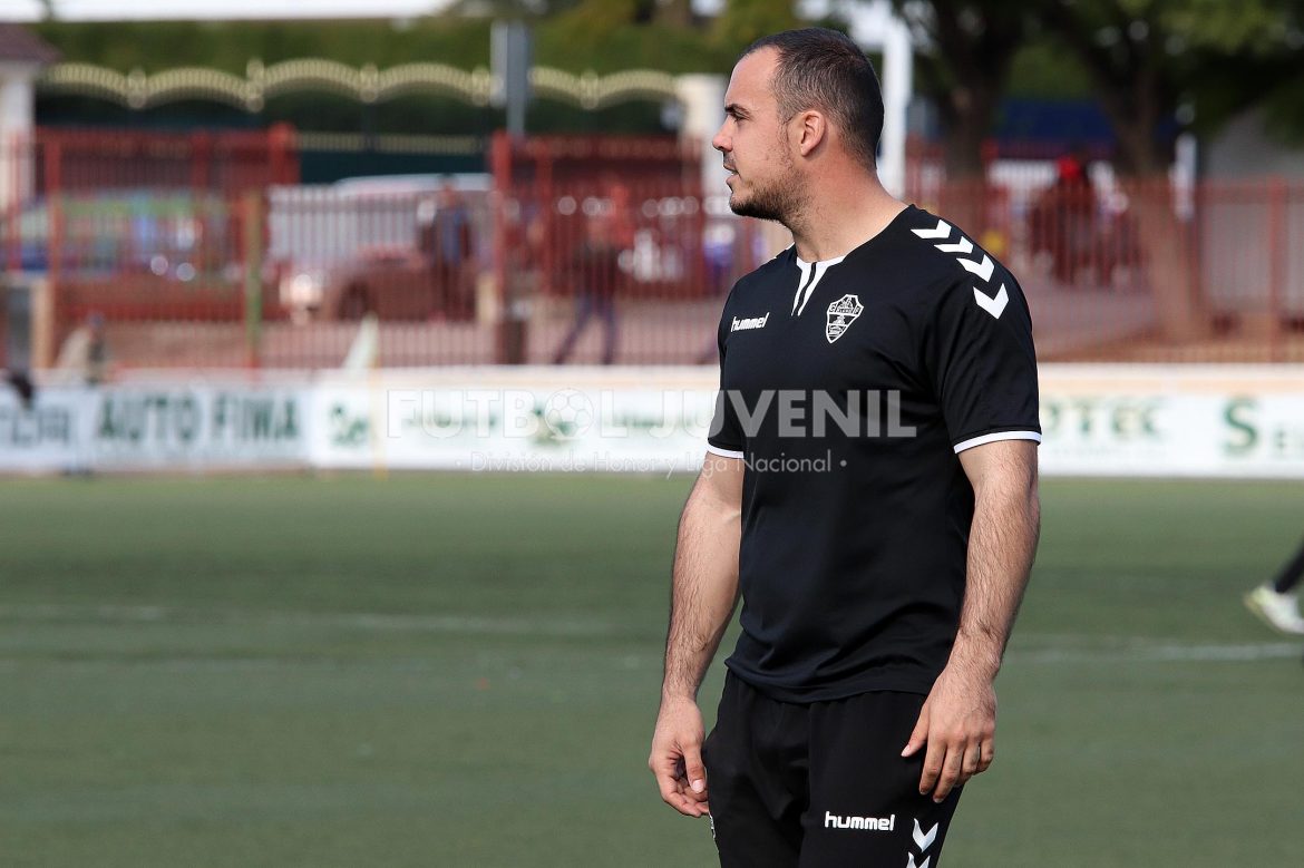 Relevo en el banquillo del Elche CF