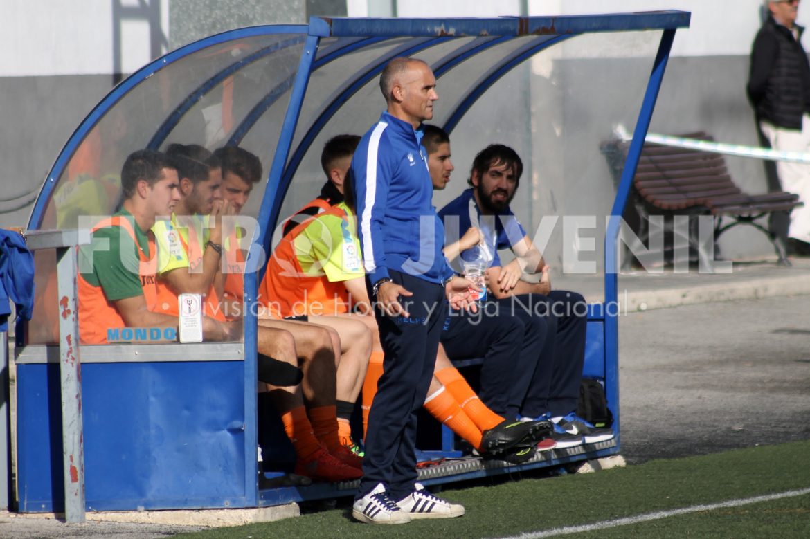 José Arastey dimite como entrenador del CF Torre Levante