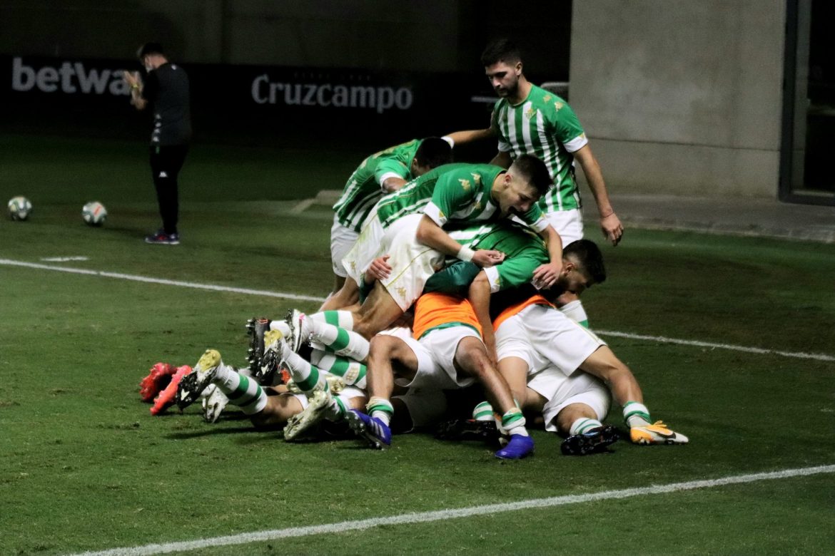 CRÓNICA DH4. Rusadir y Séneca estrenan el casillero de victorias