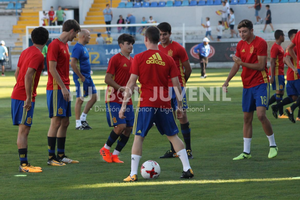 La selección española sub-17 ya está en la India
