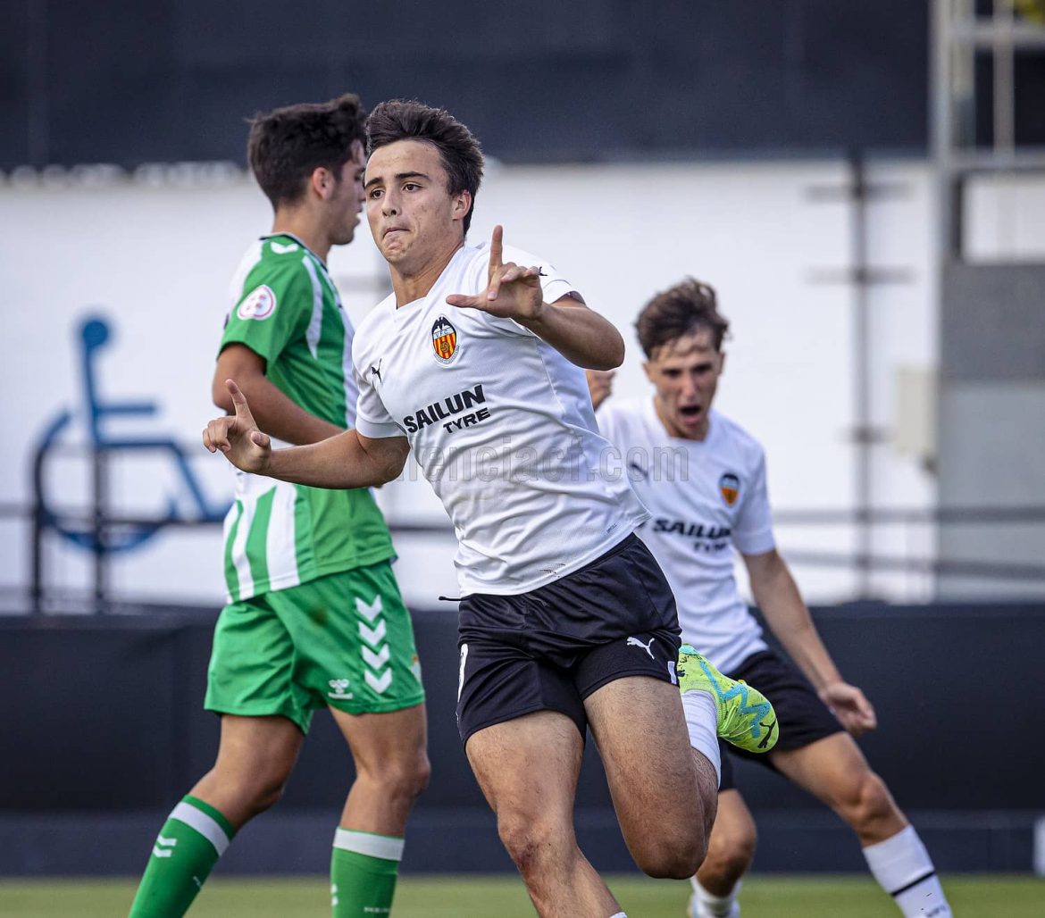 Joselu Pérez, un goleador sin techo