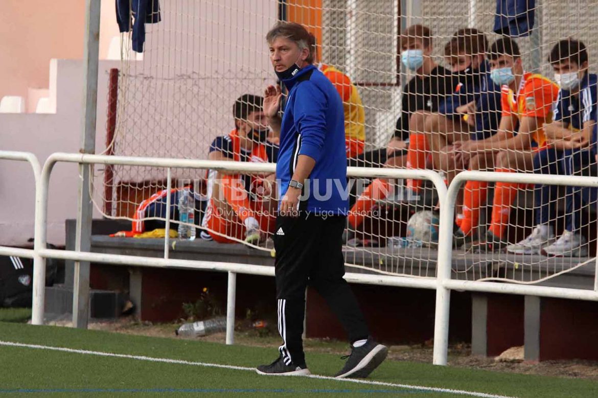 manel El Torre Levante B cambia de entrenador