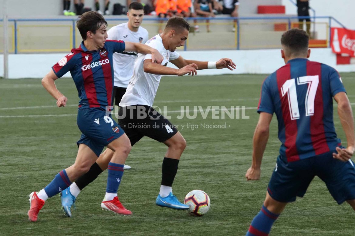 vcf-alzira El Alzira se queda con la miel en los labios ante el Levante
